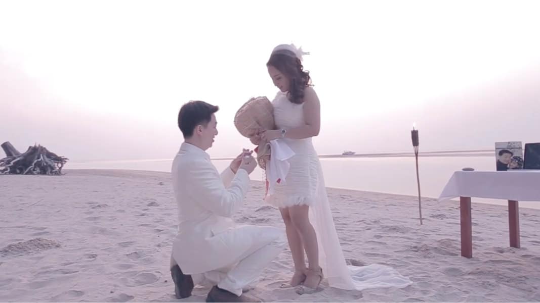 Beach wedding Marriage Proposal thailand