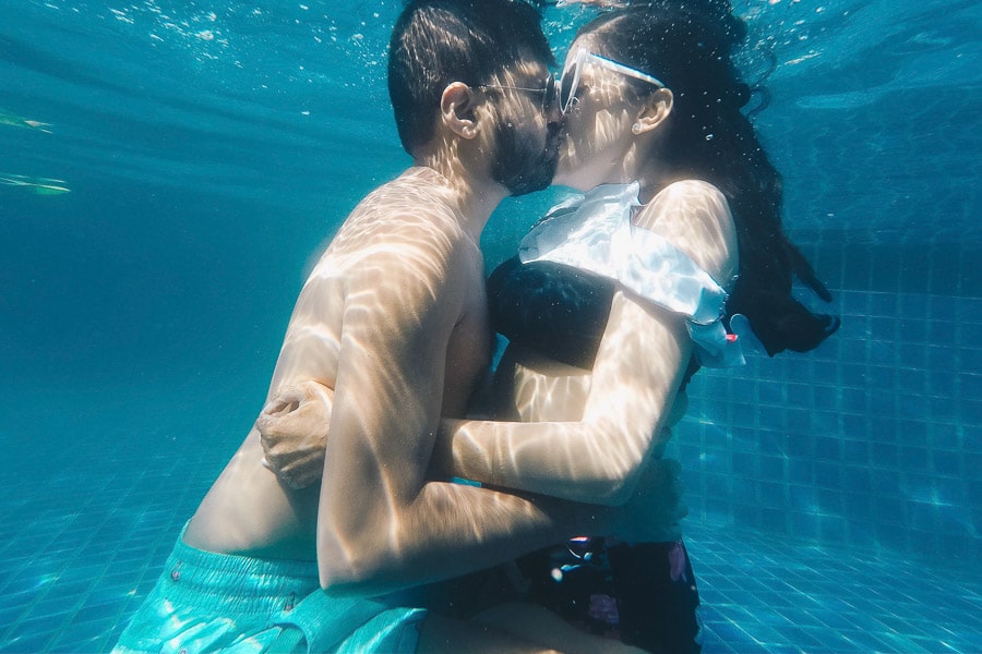 Indian wedding Poolparty kiss gopro