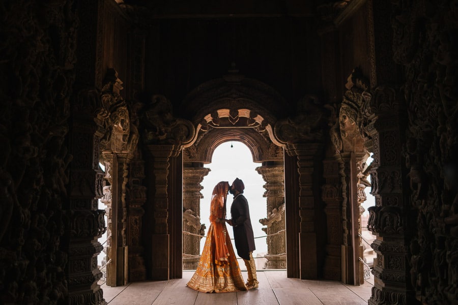 Indian Prewedding Sanctuary of Truth couple silhouette